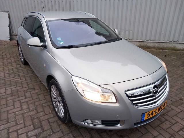 Opel - insignia sports tourer - 2.0 turbo cosmo - personenauto - afbeelding 12 van  20
