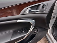 Opel - insignia sports tourer - 2.0 turbo cosmo - personenauto - afbeelding 18 van  20