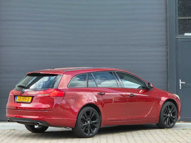 Opel - insignia sports tourer - 2.8 t executive - 4x4 - v6 - 2009 - personenauto - 12-jpf-2 - afbeelding 28 van  31