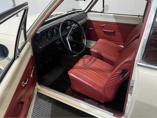 Opel - kadett - 1.1 xe - oldtimer - 1969 - afbeelding 3 van  26