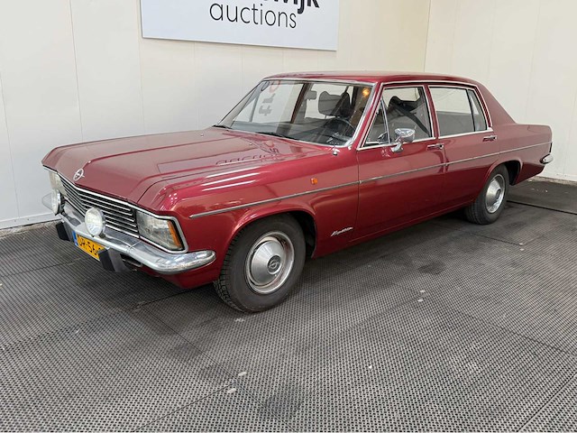 Opel - kapitan b - oldtimer - 6 cilinder - lpg - 1969 - afbeelding 1 van  3