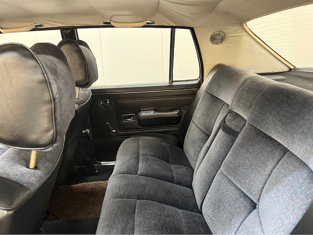 Opel - kapitan b - oldtimer - 6 cilinder - lpg - 1969 - afbeelding 9 van  32