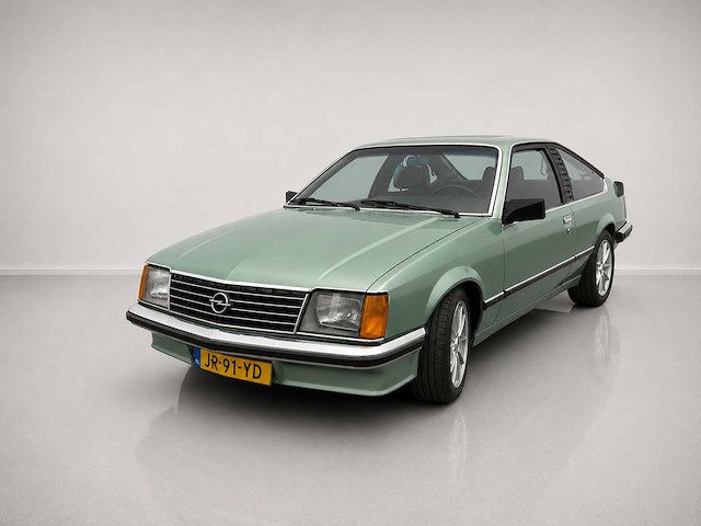 Opel - monza - oldtimer - afbeelding 1 van  13