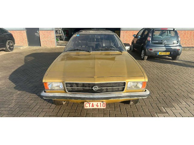 Opel - rekord 1900 coupe - oldtimer - afbeelding 2 van  12