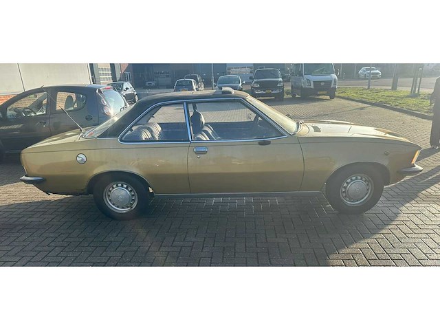 Opel - rekord 1900 coupe - oldtimer - afbeelding 4 van  12
