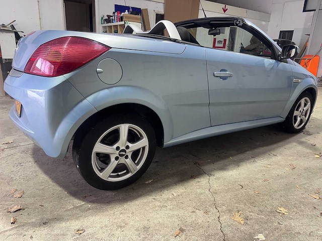 Opel - tigra twintop - 1.4-16v enjoy - 09-pvf-7 - afbeelding 14 van  18