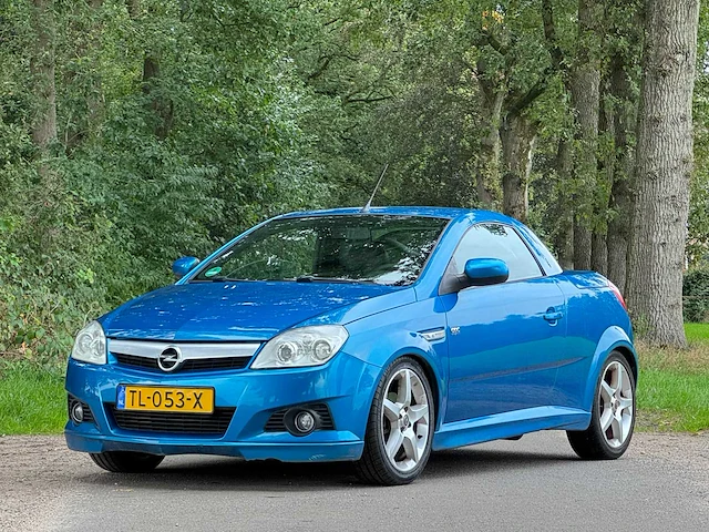 Opel - tigra twintop - opc - 1.8-16v enjoy - cabrio - 2006 - tl-053-x - personenauto - afbeelding 1 van  17