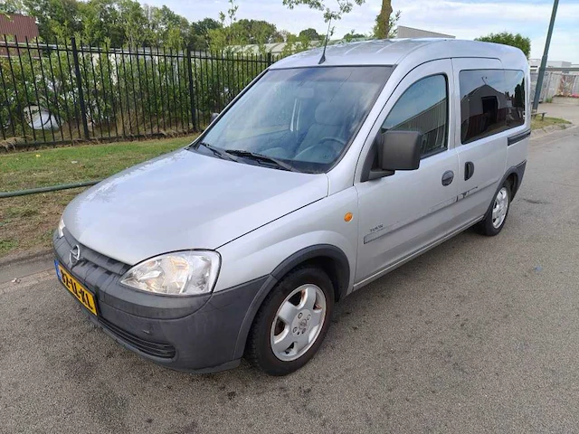 Opel - tour benzine/lpg - 1.6 comfort - 82-ll-kl - afbeelding 1 van  17