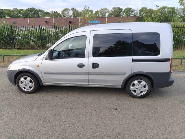 Opel - tour benzine/lpg - 1.6 comfort - 82-ll-kl - afbeelding 12 van  17