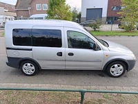 Opel - tour benzine/lpg - 1.6 comfort - 82-ll-kl - afbeelding 15 van  17