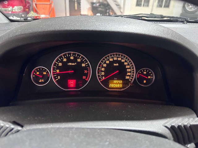 Opel - vectra - 1.8-16v maxx - 28-pl-xf - afbeelding 11 van  11