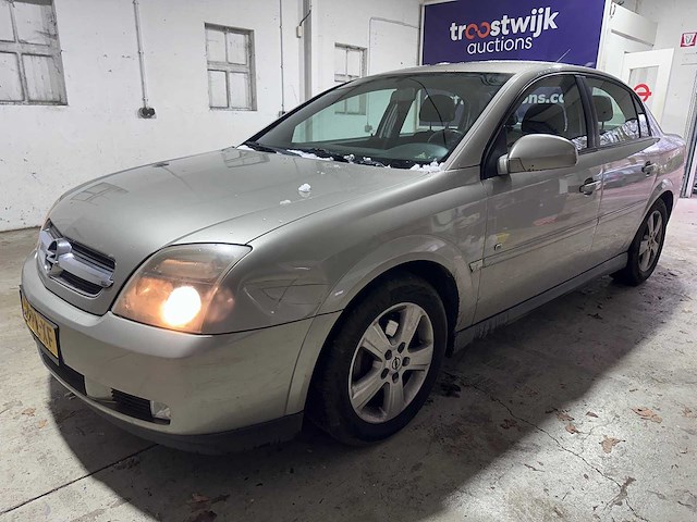 Opel - vectra - 1.8-16v maxx - afbeelding 1 van  4