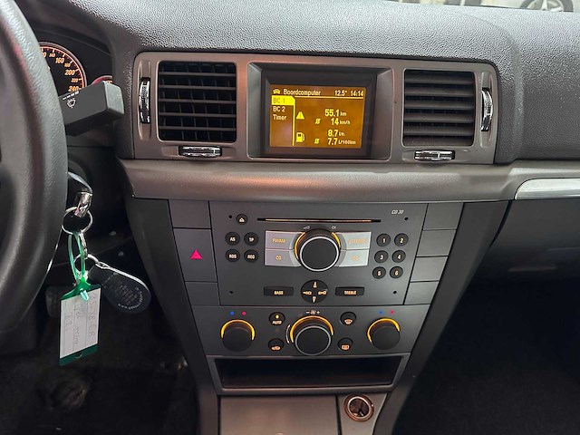 Opel - vectra gts - 2.2-16v sport - 85-xb-gb - afbeelding 5 van  19