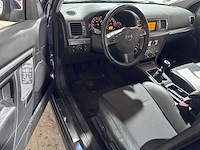 Opel - vectra gts - 2.2-16v sport - 85-xb-gb - afbeelding 18 van  19