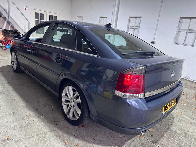 Opel - vectra gts - 2.2-16v sport - 85-xb-gb - afbeelding 13 van  19