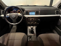 Opel - vectra wagon - 2.2-16v v-line 2005 40-rk-kt iaw - afbeelding 2 van  21