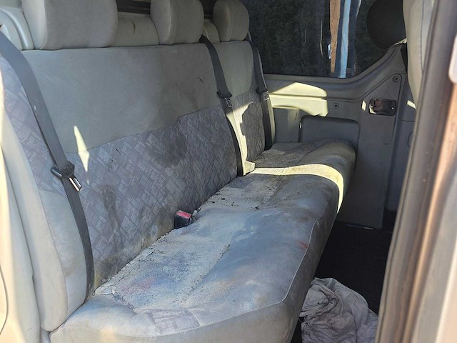 Opel - vivaro - 1.9 cdti l2h1 - 29-bv-zj - afbeelding 2 van  12