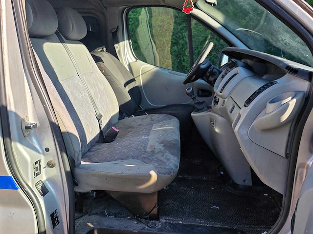 Opel - vivaro - 1.9 cdti l2h1 - 29-bv-zj - afbeelding 3 van  12