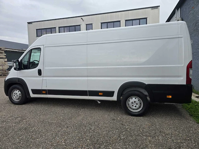 Opel - y - movano 2.2 d l4h2 - van - afbeelding 12 van  35