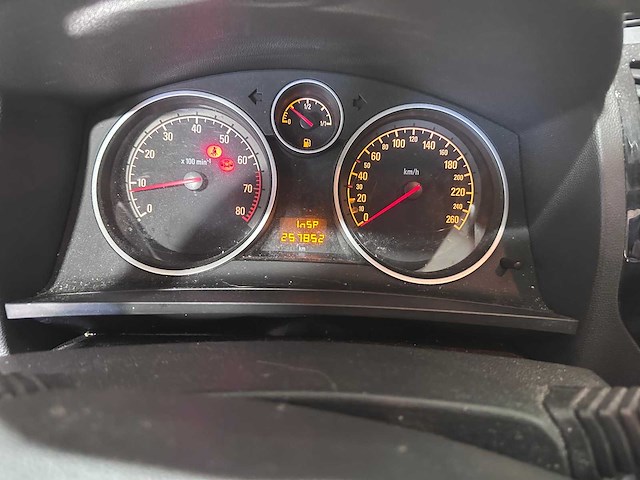 Opel - zafira - 1.6 111 y. ed. - 98-rjs-6- 2011 - afbeelding 12 van  13
