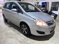 Opel - zafira - 1.6 temptation - 20-sfv-6 - afbeelding 15 van  18
