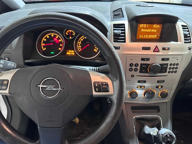 Opel - zafira - 1.6 temptation - 20-sfv-6 - afbeelding 18 van  18