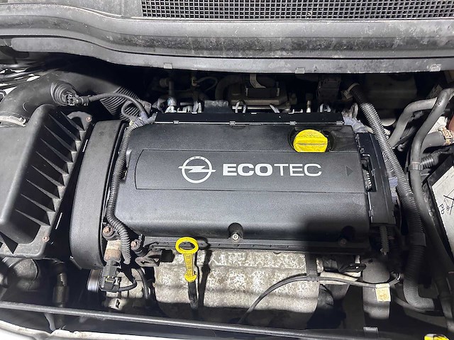 Opel - zafira - 1.8 111 y. ed. - 06-rhh-5 - afbeelding 9 van  19