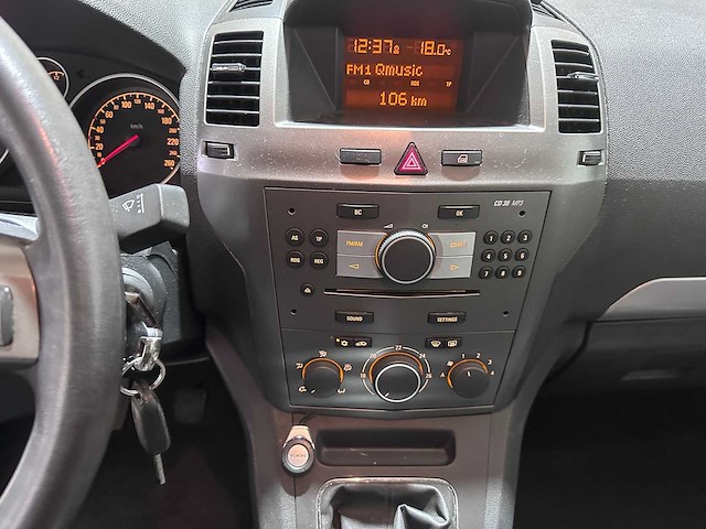 Opel - zafira - 1.8 enjoy - 09-tv-vx- 2007 - afbeelding 4 van  16