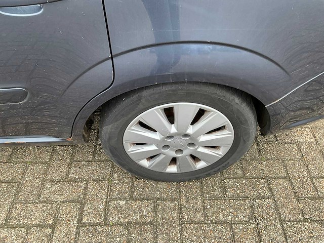 Opel - zafira - 1.9 cdti cosmo - automaat - personenauto - 2010 - afbeelding 13 van  18