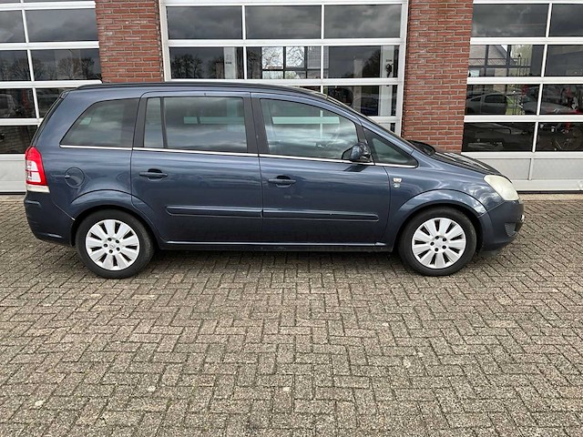 Opel - zafira - 1.9 cdti cosmo - automaat - personenauto - 2010 - afbeelding 14 van  18