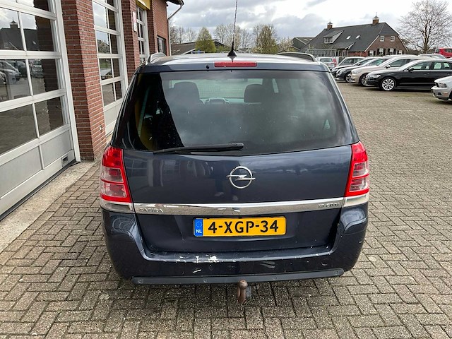 Opel - zafira - 1.9 cdti cosmo - automaat - personenauto - 2010 - afbeelding 17 van  18