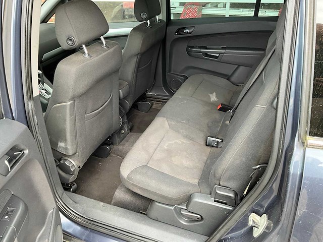 Opel - zafira - 1.9 cdti cosmo - automaat - personenauto - 2010 - afbeelding 3 van  11