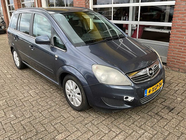 Opel - zafira - 1.9 cdti cosmo - automaat - personenauto - 2010 - afbeelding 12 van  31