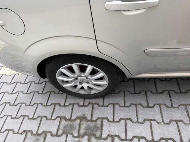 Opel - zafira - 1.9 cdti cosmo - personenauto - 2007 - afbeelding 13 van  27