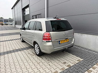 Opel - zafira - 1.9 cdti cosmo - personenauto - 2007 - afbeelding 21 van  27