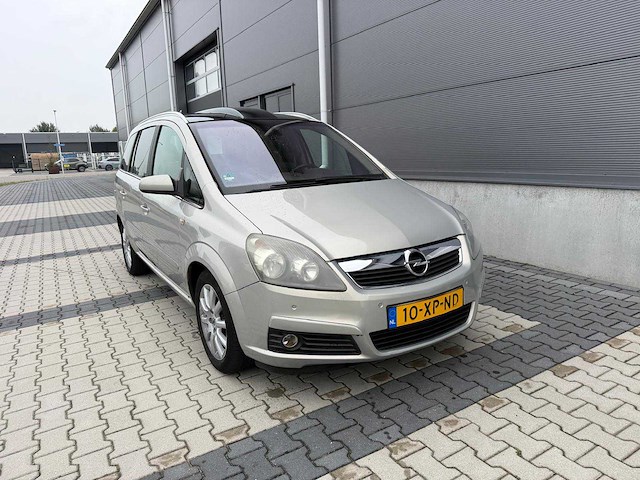Opel - zafira - 1.9 cdti cosmo - personenauto - 2007 - afbeelding 24 van  27