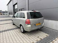 Opel - zafira - 1.9 cdti cosmo - personenauto - 2007 - afbeelding 21 van  27