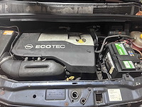 Opel - zafira - 2.2-16v elegance - 49-jp-ln - afbeelding 11 van  21