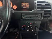 Opel - zafira - 2.2-16v elegance - 49-jp-ln - afbeelding 5 van  21