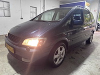 Opel - zafira - 2.2-16v elegance - 49-jp-ln - afbeelding 1 van  21