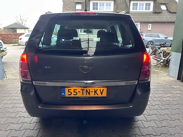 Opel - zafira - 2.2 executive - 55-tn-kv - afbeelding 4 van  8