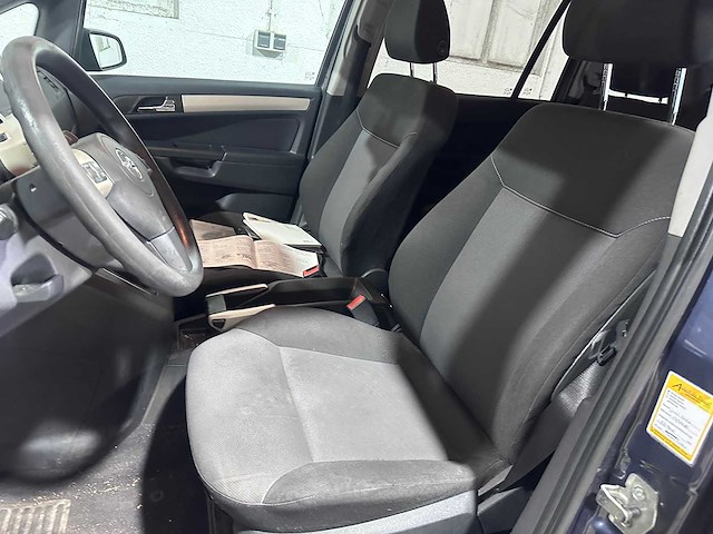 Opel - zafira - 2.2 temptation 7 p- 89-gfz-9 - afbeelding 5 van  13