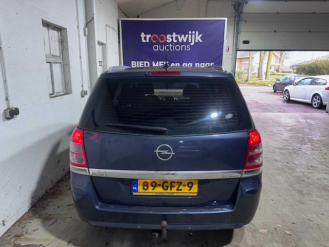 Opel - zafira - 2.2 temptation 7 p- 89-gfz-9 - afbeelding 15 van  20