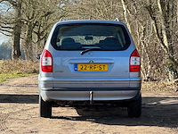 Opel - zafira - 7 persoons - 1.6-16v maxx- 2005 - 22-rf-st - afbeelding 15 van  20