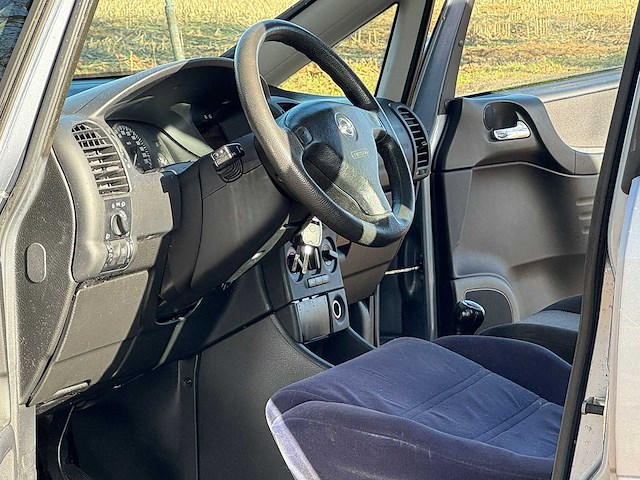 Opel - zafira - 7 persoons - 1.6-16v maxx- 2005 - 22-rf-st - afbeelding 20 van  20