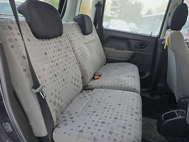 Opel agila 1.0-12v comfort 2003 | 77-ll-hz i - afbeelding 11 van  21