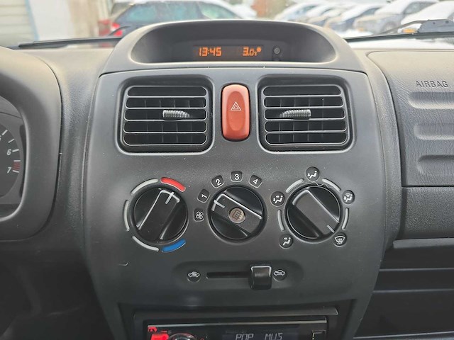 Opel agila 1.0-12v comfort 2003 | 77-ll-hz i - afbeelding 20 van  22