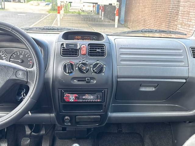 Opel agila 1.0-12v elegance 2001 | 27-ht-pk i - afbeelding 16 van  24