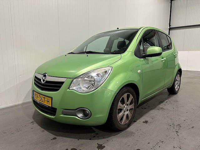 Opel agila 1.0 essentia kr-367-h - afbeelding 1 van  22