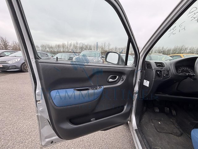 Opel agila 1.0i xep 12v essentia, 2004 - afbeelding 33 van  33